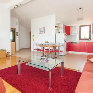 Apartment Morovic