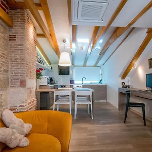 Atticus Apartamento