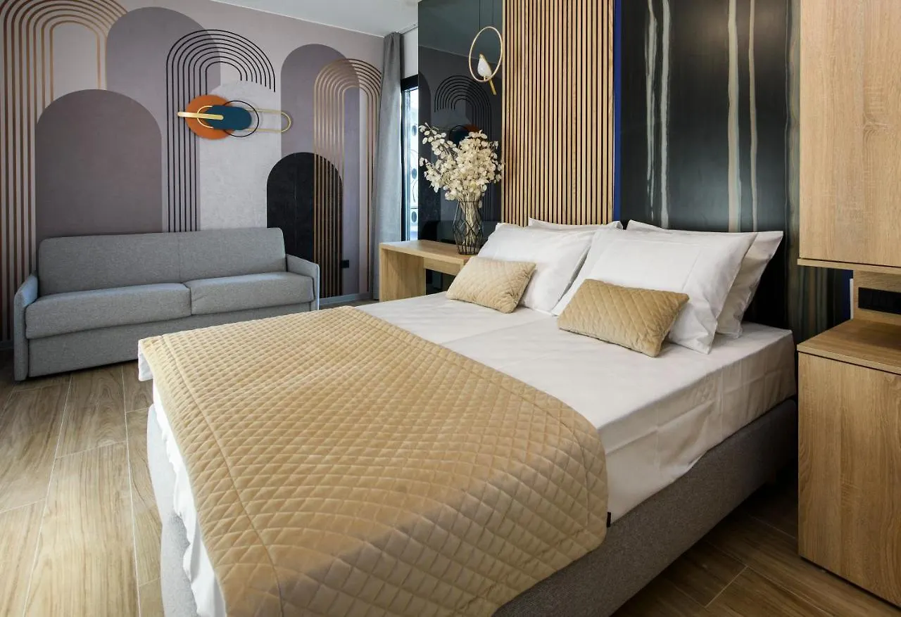 Via Mare Luxury Rooms Split Guest house
