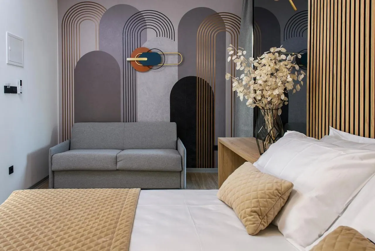 Via Mare Luxury Rooms Split 4*,